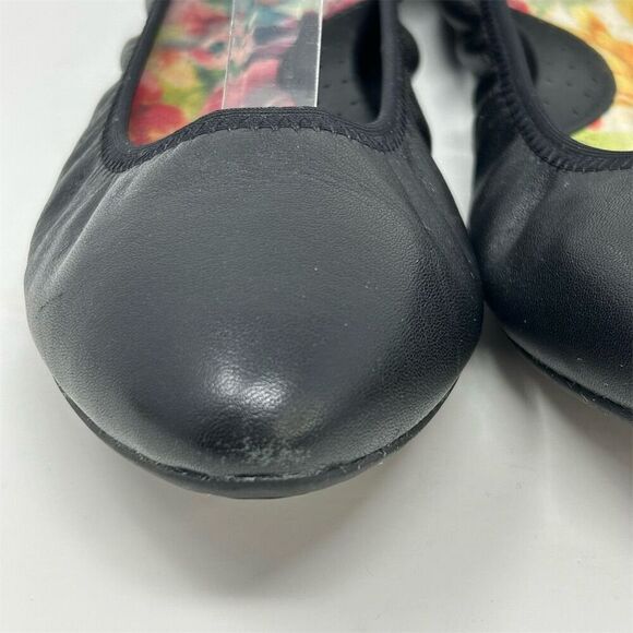 Born Women's Black Leather Slip On Ballet Flats Size 9M Pointed Toes Casual - Picture 7 of 14